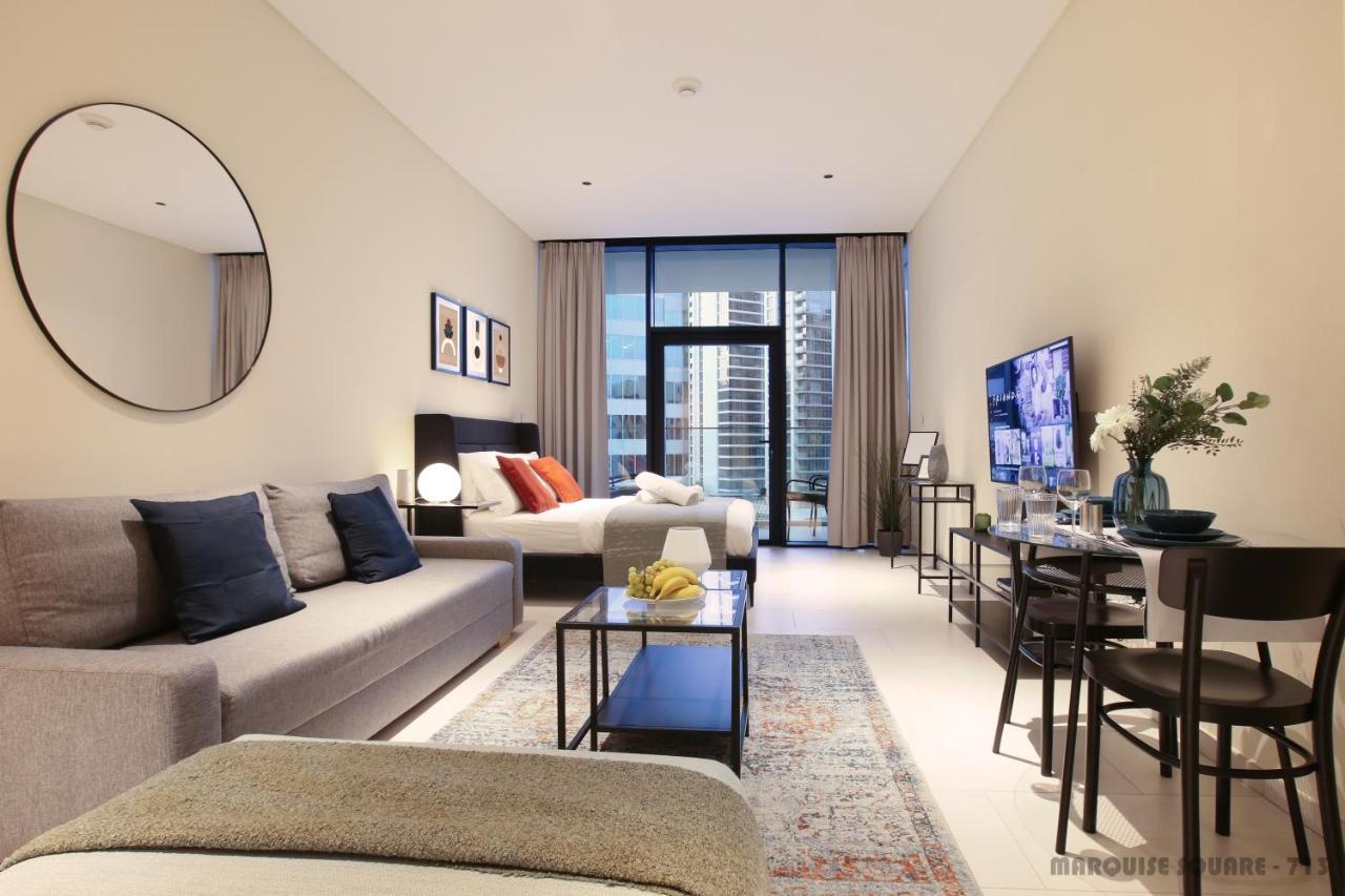 Luxury Studios With Burj Khalifa Or Canal View In Downtown - Marquise Square Tower Dubai Bagian luar foto