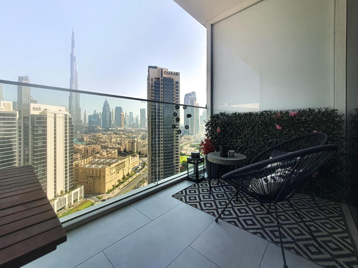 Luxury Studios With Burj Khalifa Or Canal View In Downtown - Marquise Square Tower Dubai Bagian luar foto