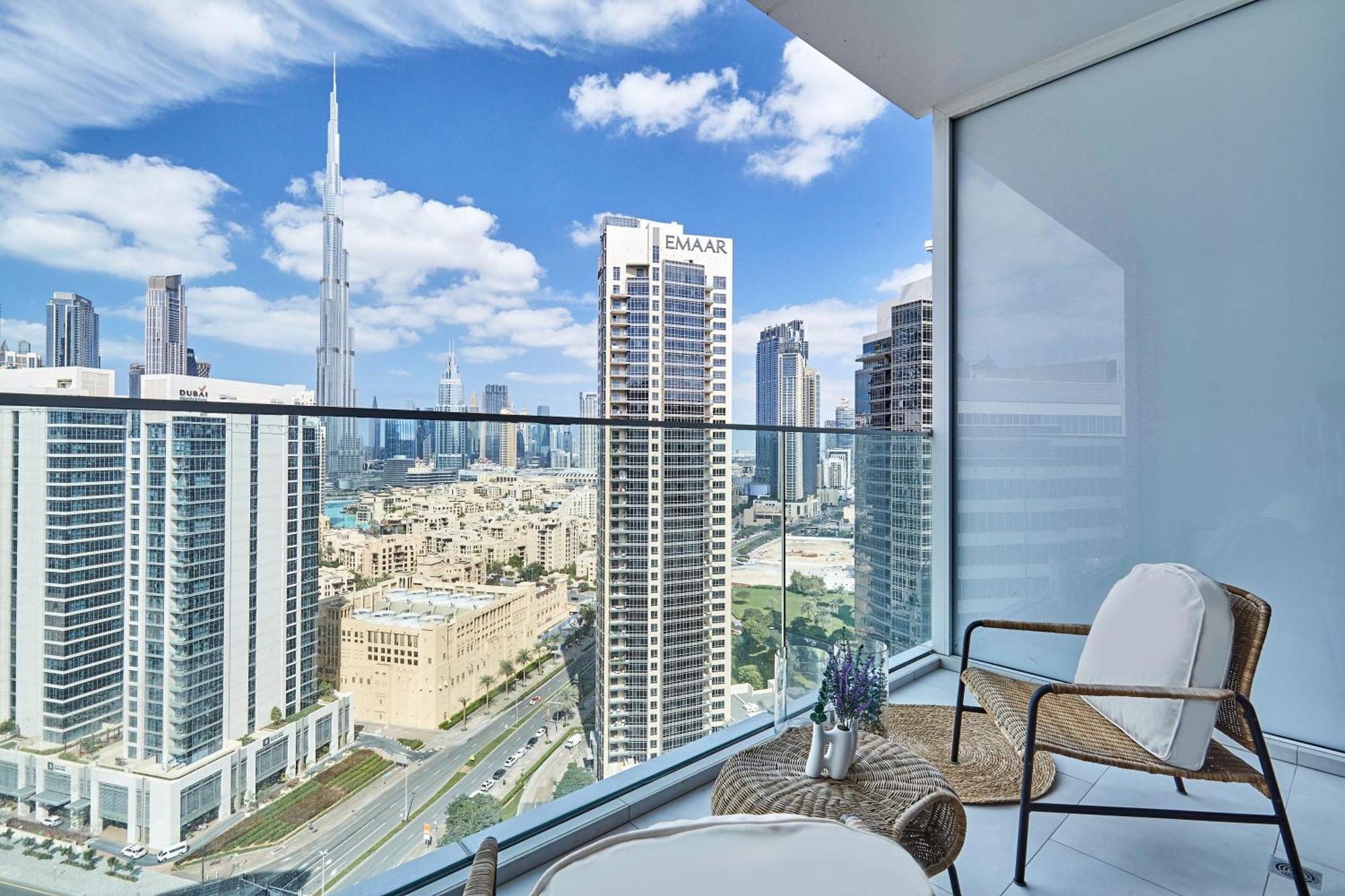 Luxury Studios With Burj Khalifa Or Canal View In Downtown - Marquise Square Tower Dubai Bagian luar foto