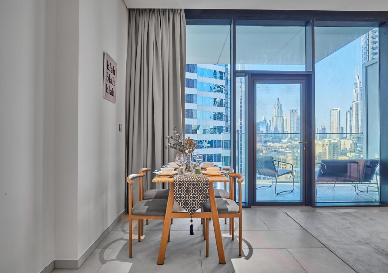 Luxury Studios With Burj Khalifa Or Canal View In Downtown - Marquise Square Tower Dubai Bagian luar foto