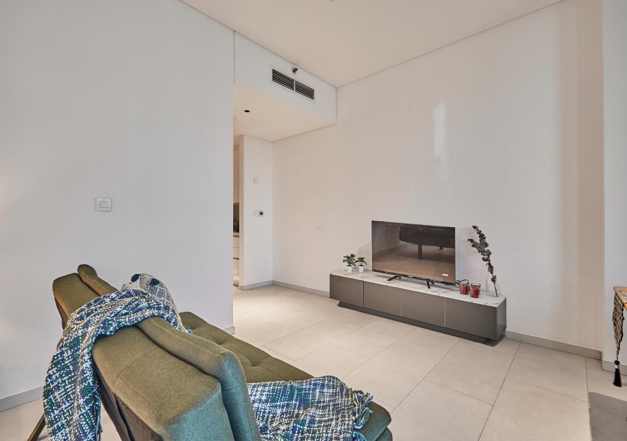 Luxury Studios With Burj Khalifa Or Canal View In Downtown - Marquise Square Tower Dubai Bagian luar foto