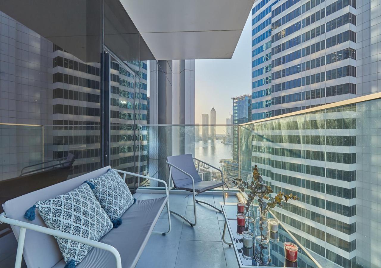 Luxury Studios With Burj Khalifa Or Canal View In Downtown - Marquise Square Tower Dubai Bagian luar foto