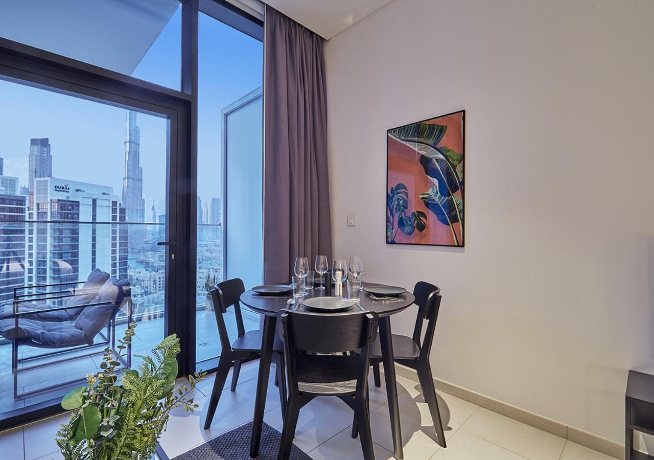 Luxury Studios With Burj Khalifa Or Canal View In Downtown - Marquise Square Tower Dubai Bagian luar foto