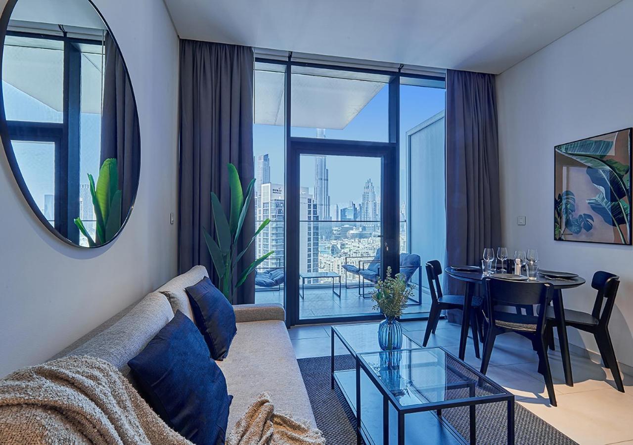Luxury Studios With Burj Khalifa Or Canal View In Downtown - Marquise Square Tower Dubai Bagian luar foto