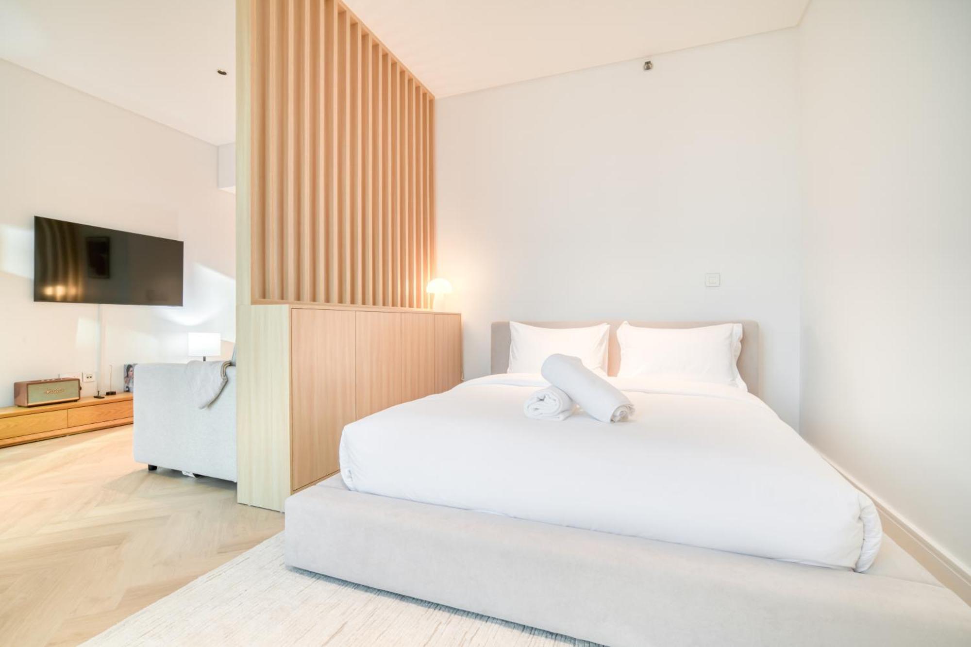 Luxury Studios With Burj Khalifa Or Canal View In Downtown - Marquise Square Tower Dubai Bagian luar foto